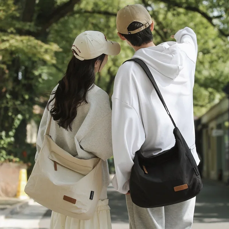 Japanese Women Men Shoulder Cr - đánh giá và giá Japanese Lifestyle Books
